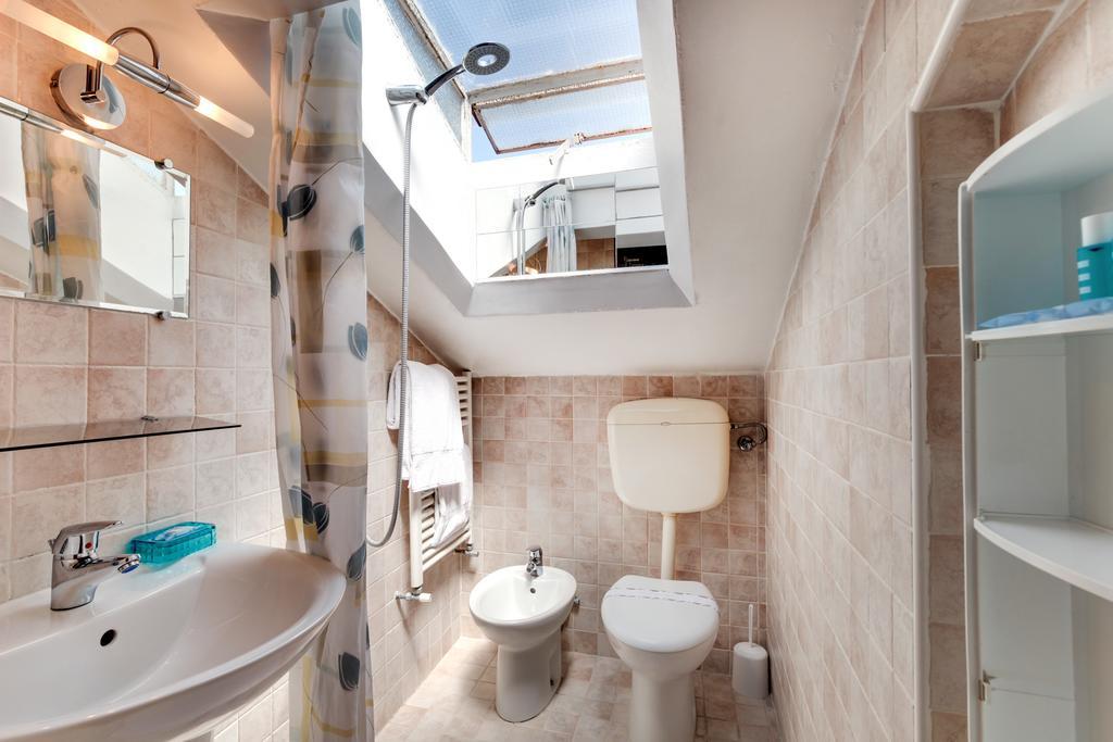 Ferienwohnung Ca' Badoer Attic Venedig Exterior foto