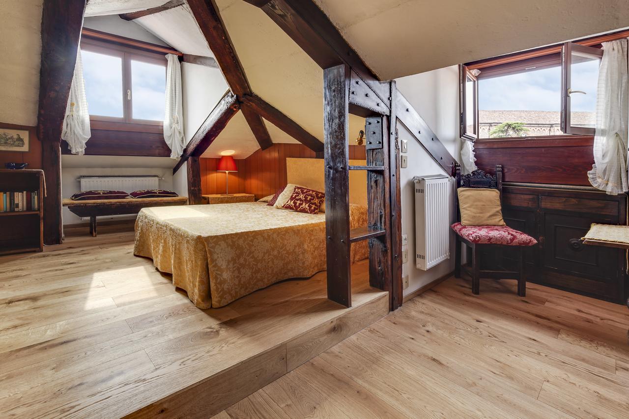 Ferienwohnung Ca' Badoer Attic Venedig Exterior foto